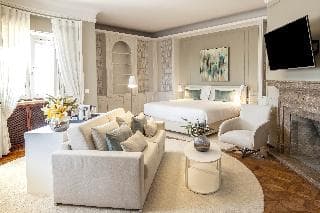 Lisbon City, Luzeiros Suites - photo 2
