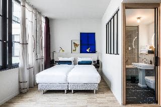 Stylish Urban Retreat - photo 2