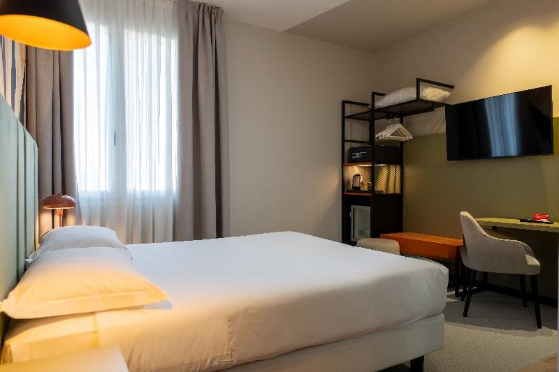 Elite Hotel & Spa - photo 2