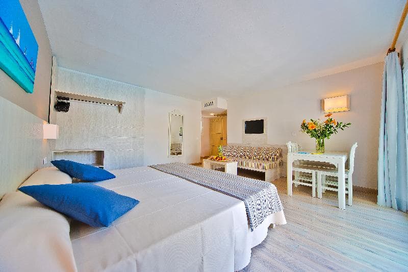 Cala d'Or Getaway - photo 2