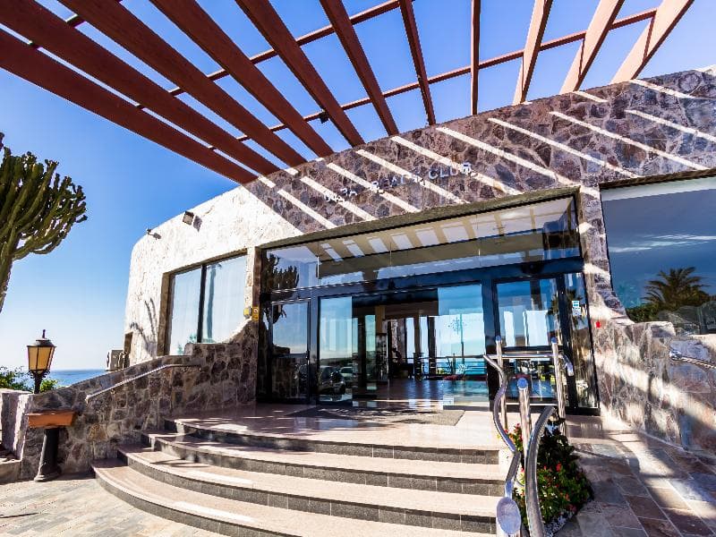 Bluebay Beach Club - photo 3