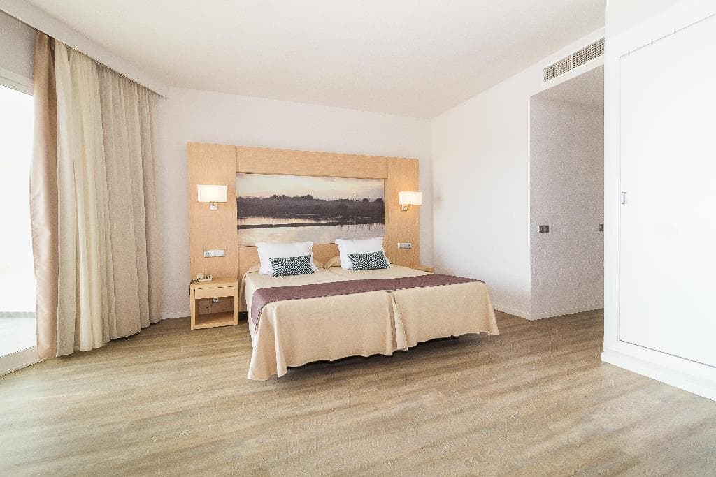 Eix Lagotel - main photo
