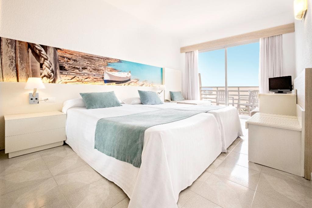 Azuline Hotel Bahamas - photo 2