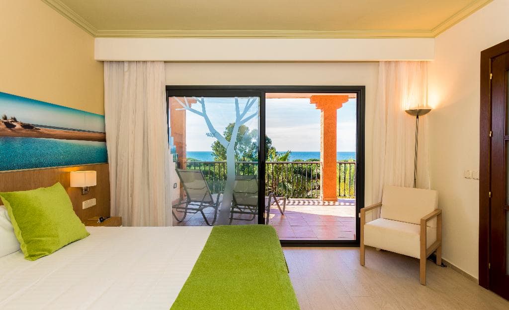 Isla Cristina Palace - photo 2
