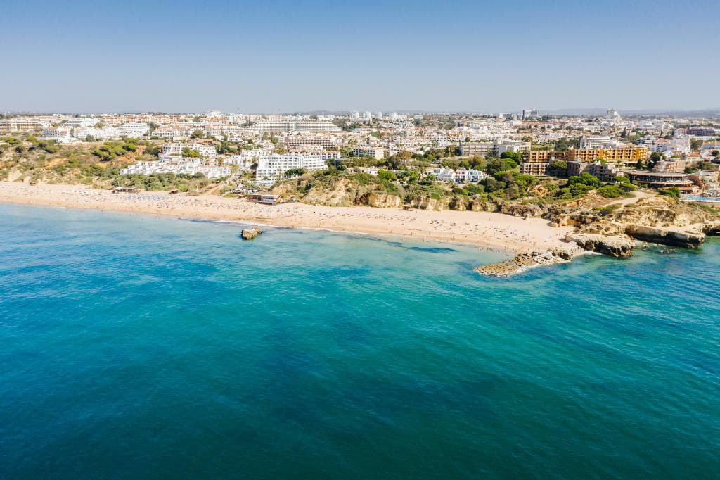 Albufeira Getaway - photo 3