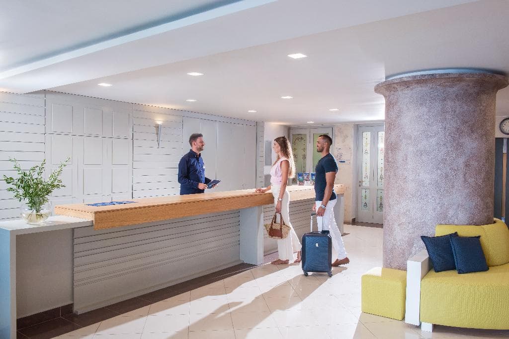 Mistral Mare Hotel - photo 3