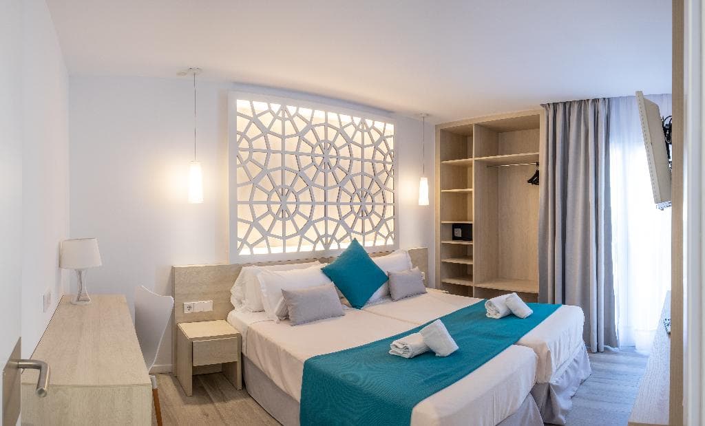 Cala d'Or, Hotel Club es Talaial - photo 2
