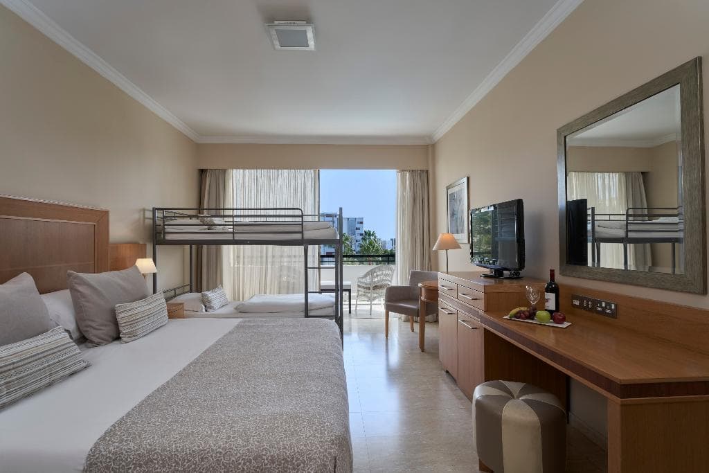 Limassol Getaway - photo 3