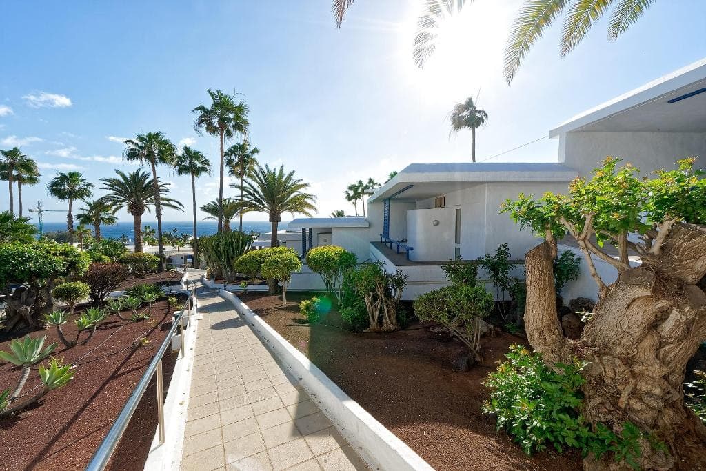 Puerto Del Carmen Getaway - photo 3
