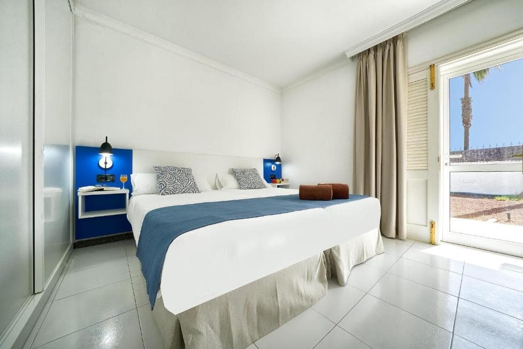 Puerto Del Carmen Getaway - photo 2
