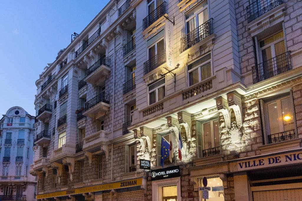Hotel Byakko Nice - photo 2
