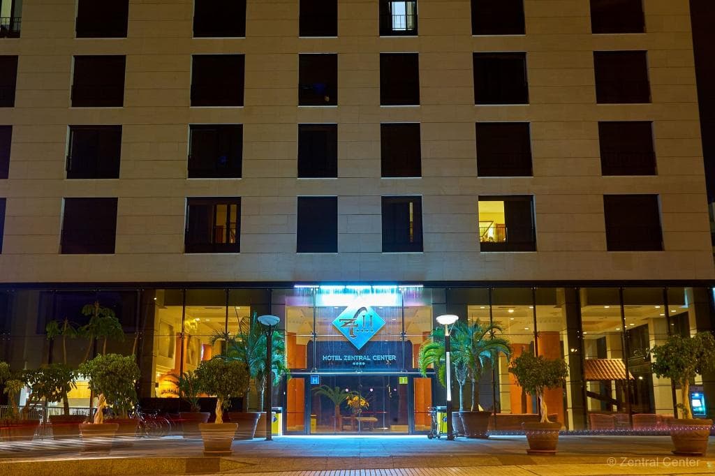 Zentral Center  Tenerife adults only - photo 3