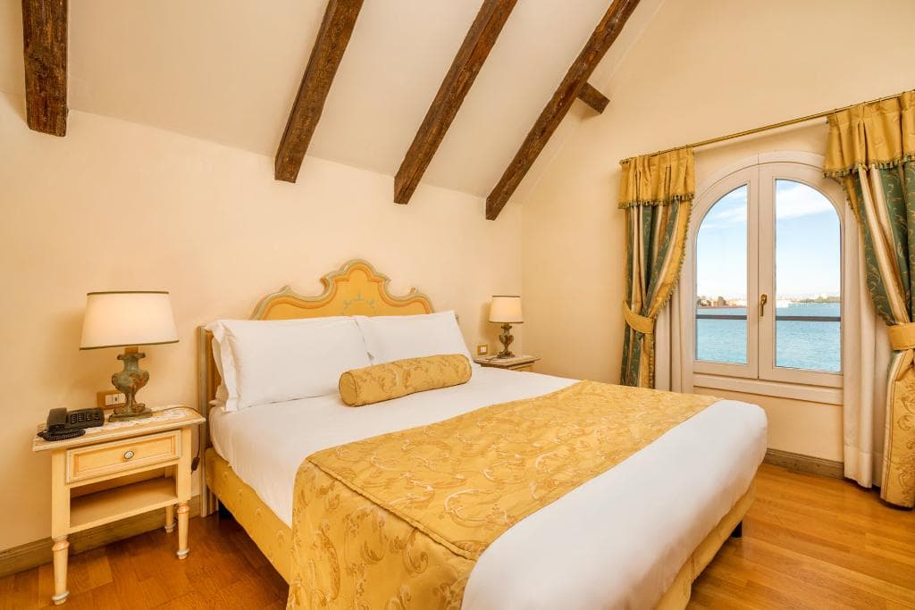 Villa Laguna Getaway - photo 2