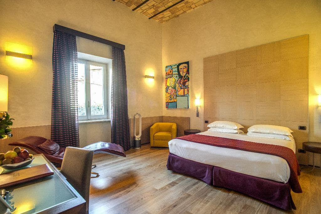 Colosseum, Kolbe Hotel - photo 2