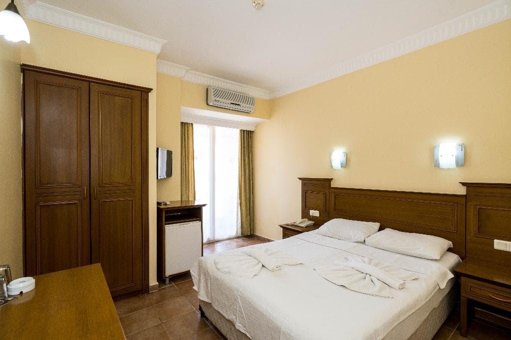 Icmeler, Miray Hotel - photo 2