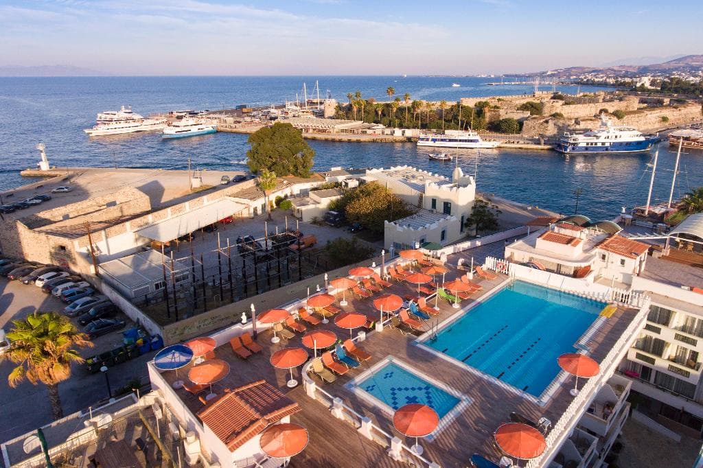 Kosta Palace Stay - photo 2