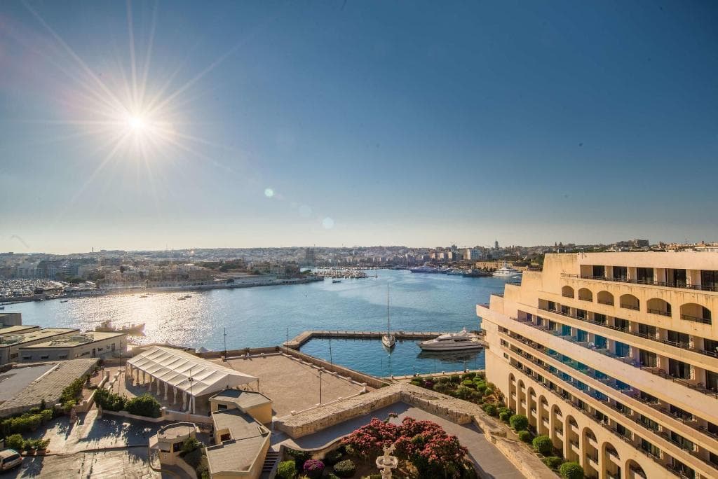 Grand Hotel Excelsior - photo 3