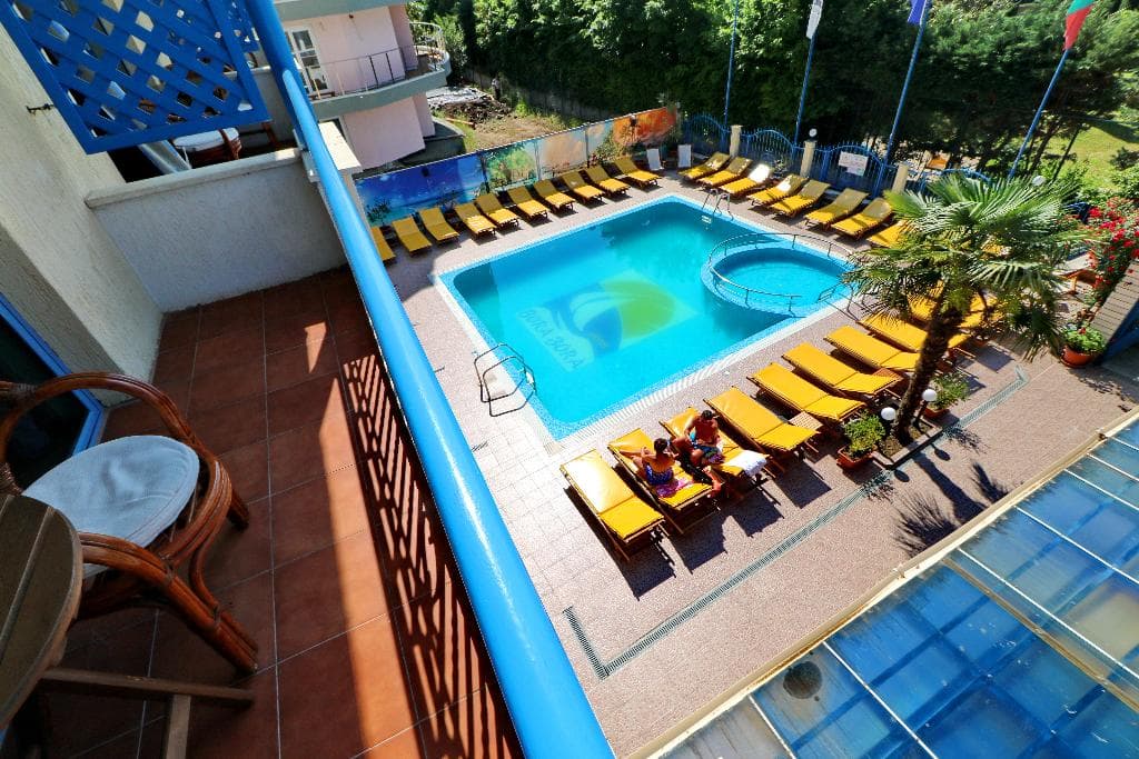Bora Bora Hotel - photo 3