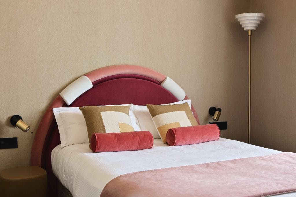 Best Western Plus Hotel Mercedes Arc de Triomphe - photo 3