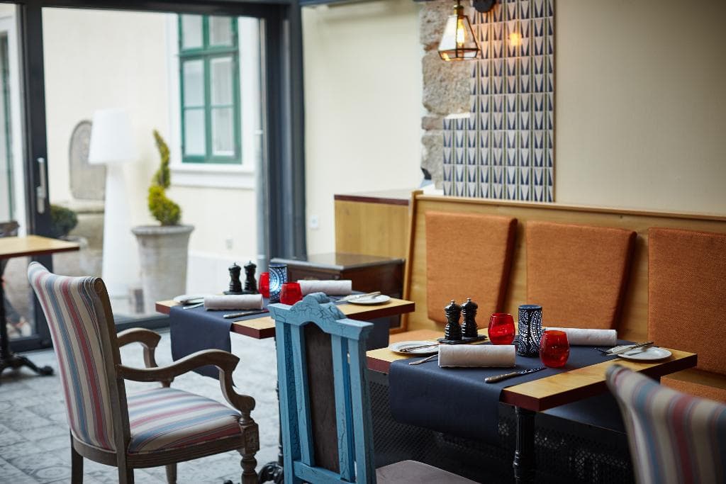 Maison Bistro and Hotel, Budapest - photo 3