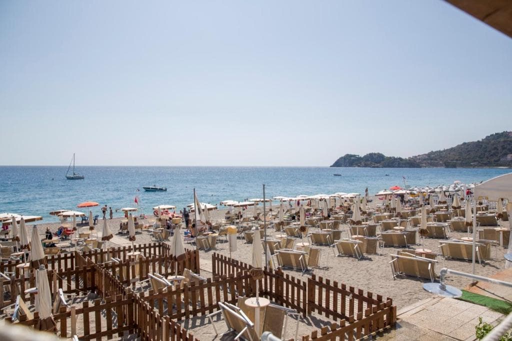 Holiday in Taormina - photo 3