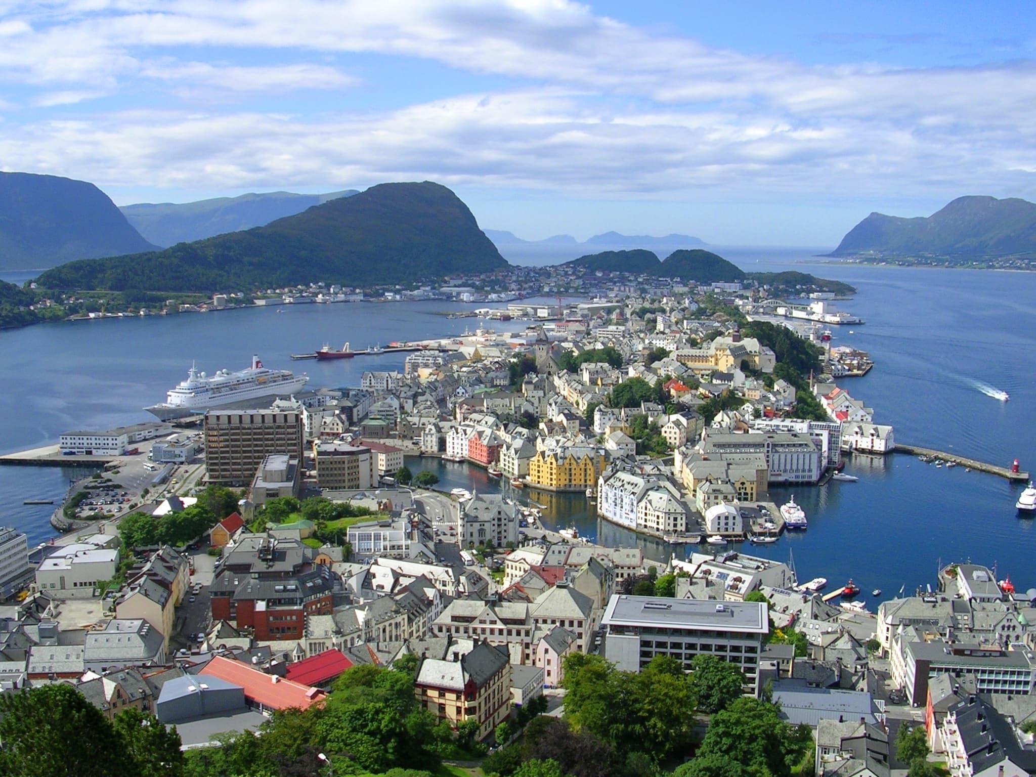 Mountains & Fjords - main photo