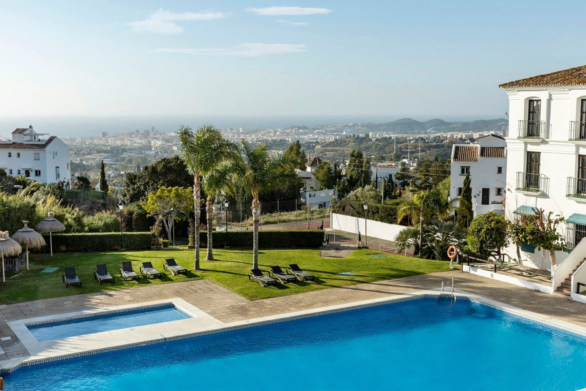 7 Nights in Mijas - photo 3