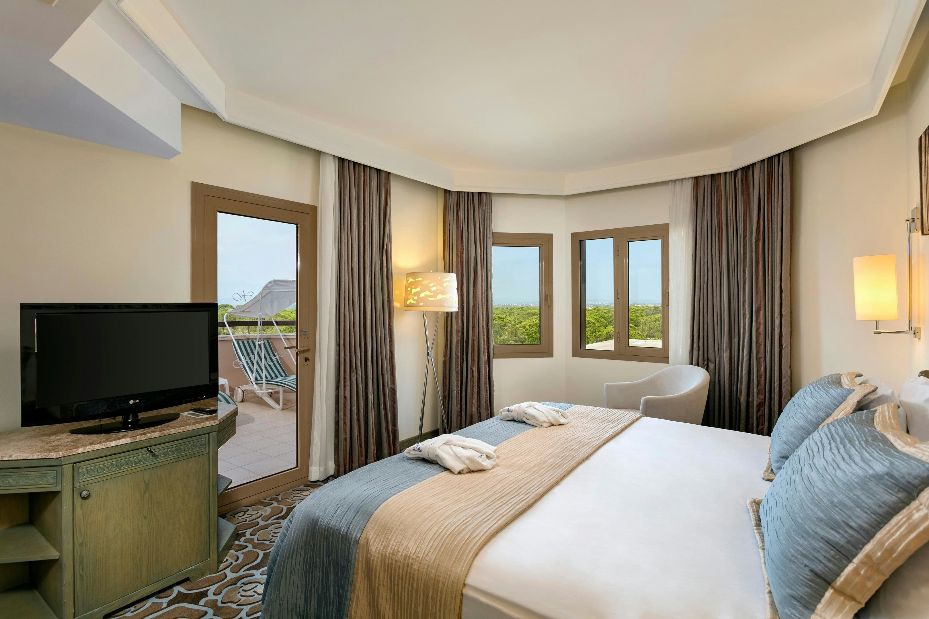 Xanadu Resort Hotel - photo 2