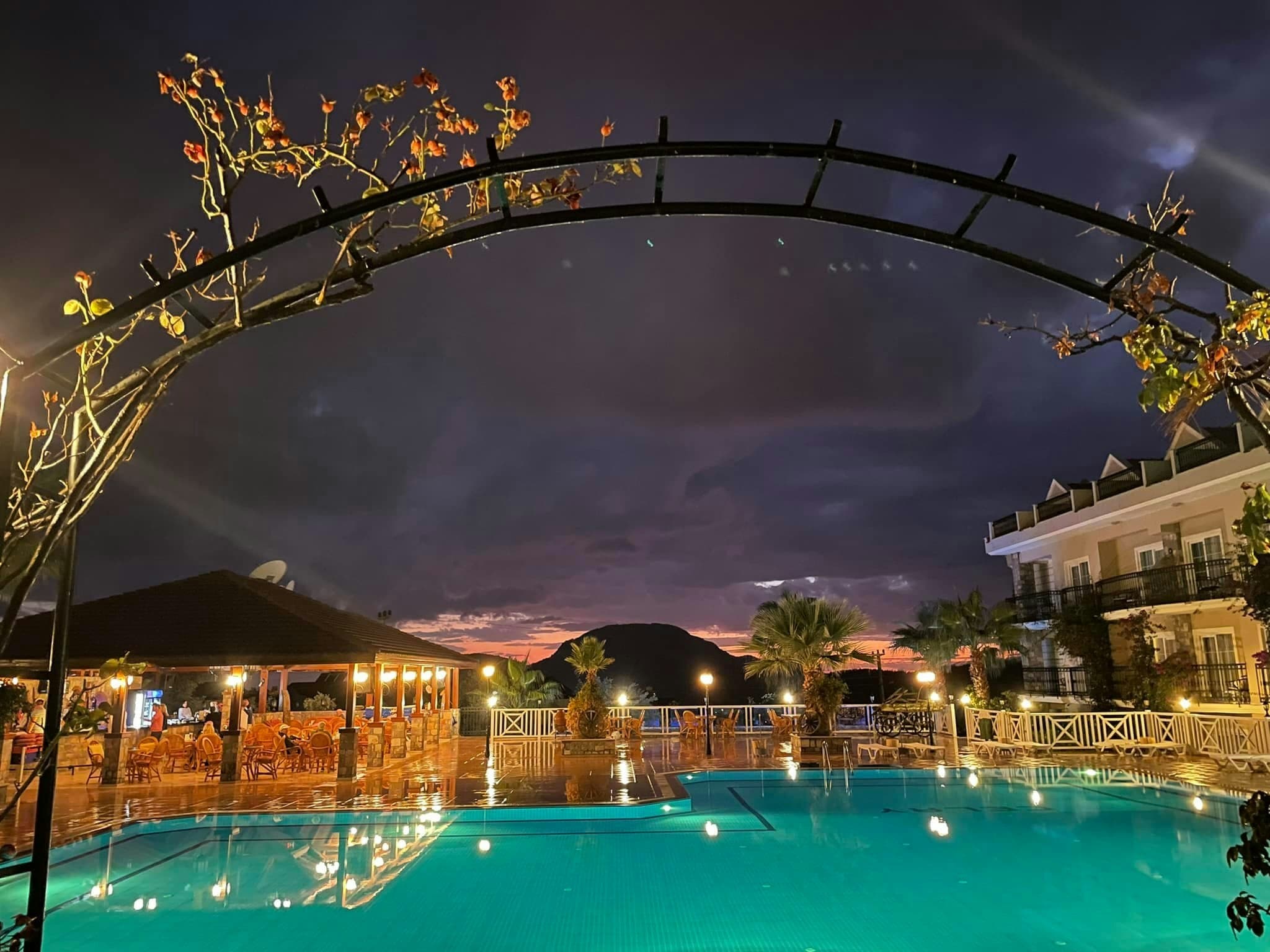 Celay Hotel - main photo