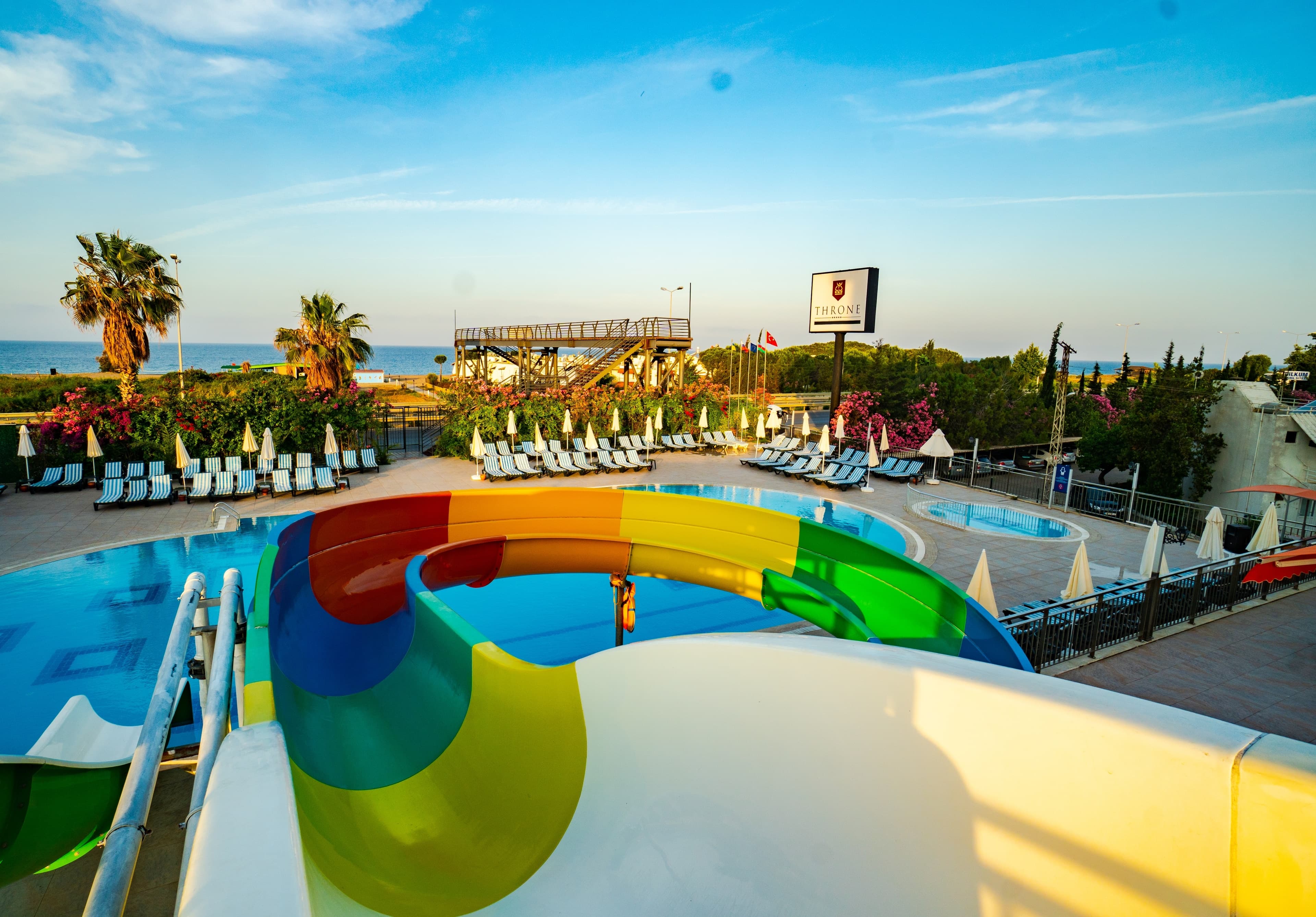 Throne Beach Resort & Spa - photo 3
