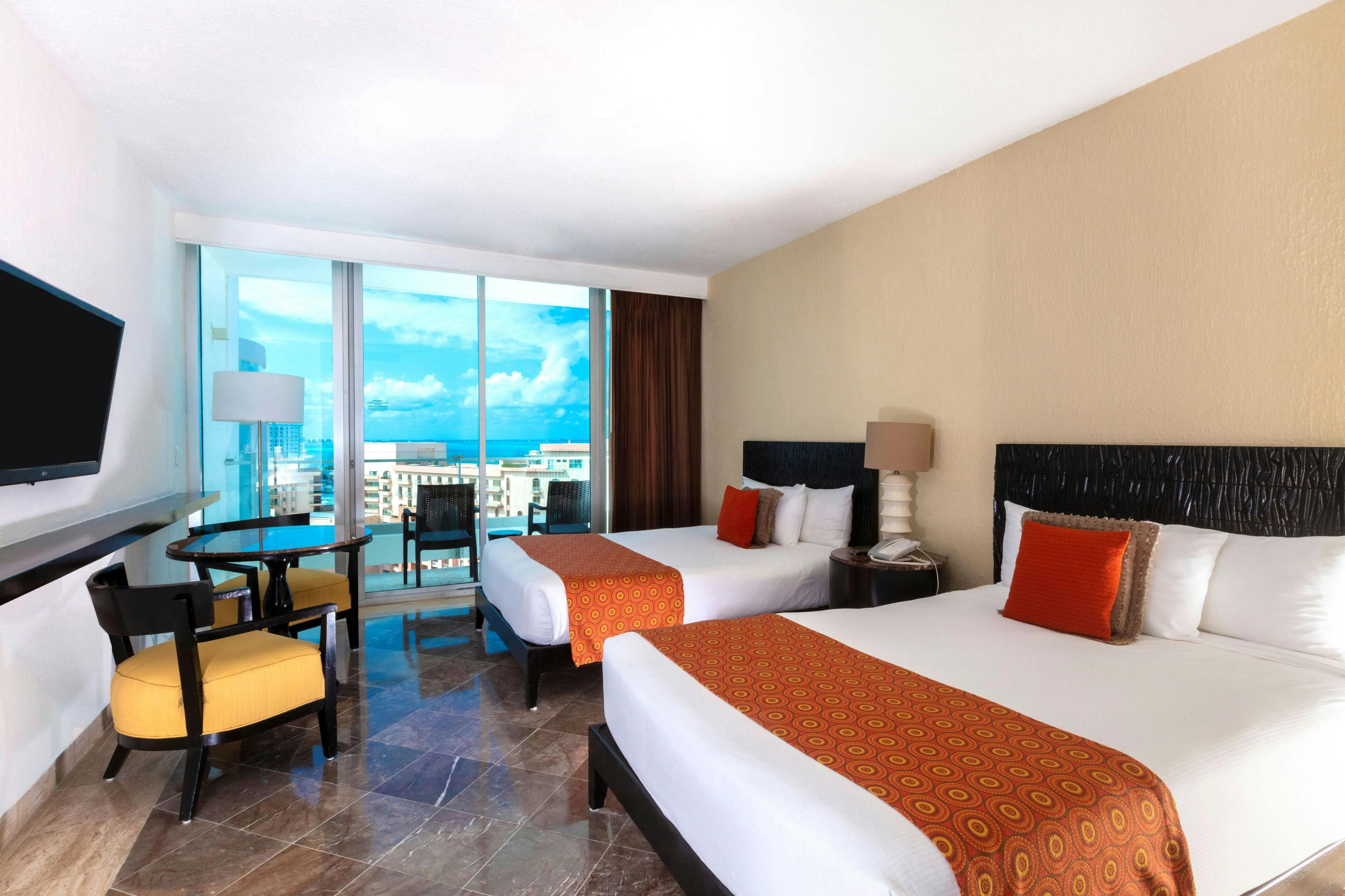 Krystal Grand Cancun - photo 2