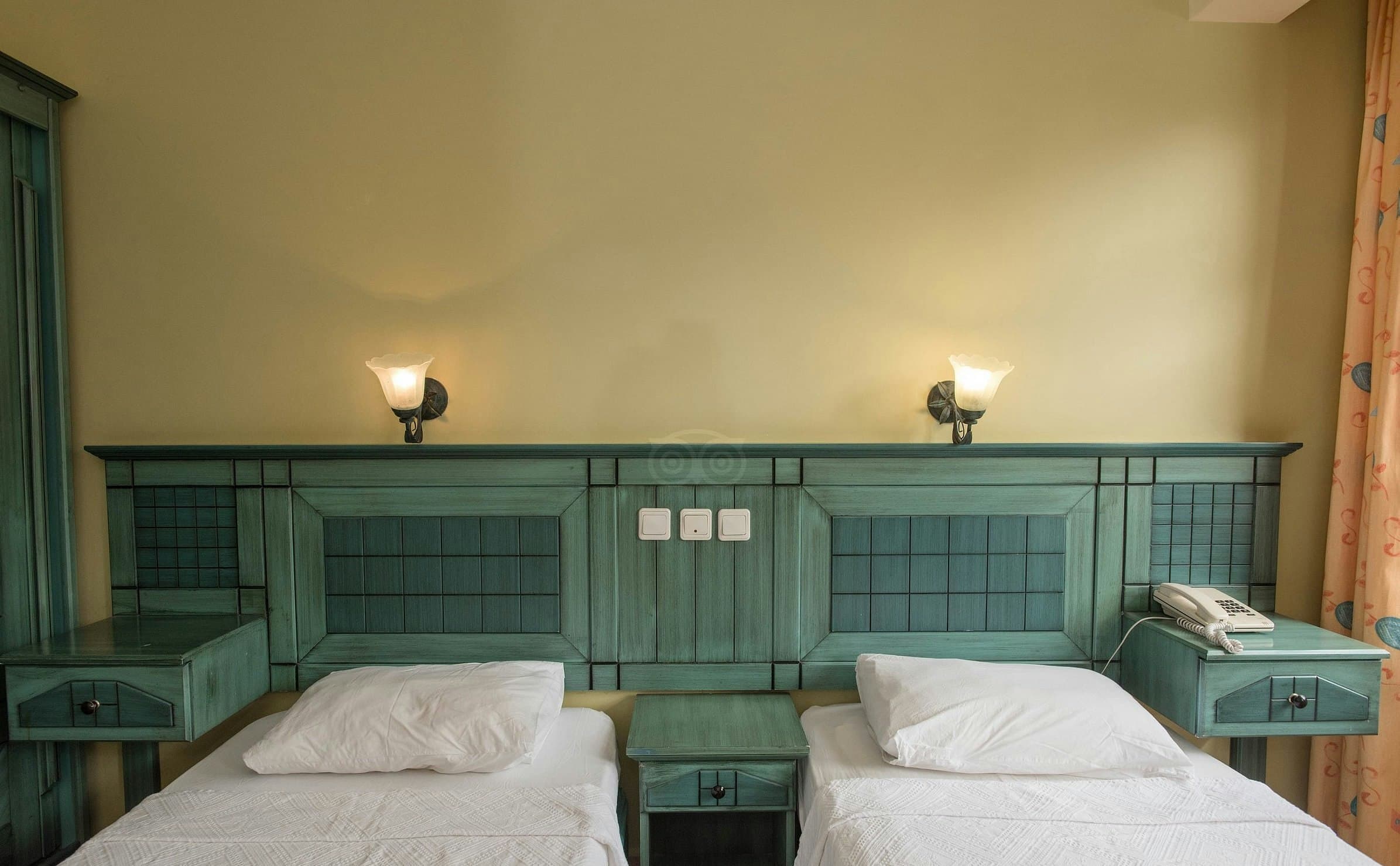 Celay Hotel - photo 2