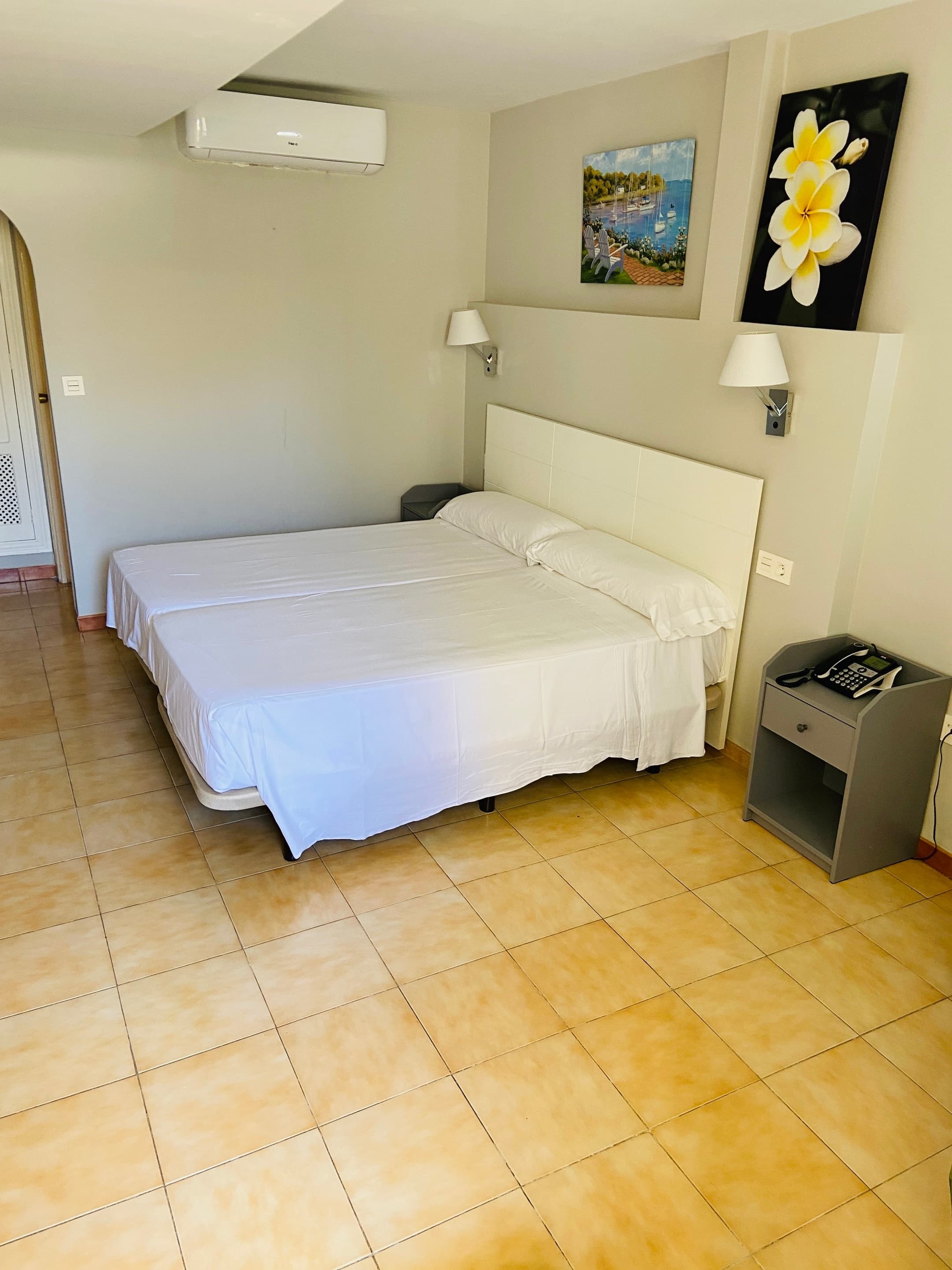Hotel Los Jazmines - photo 3