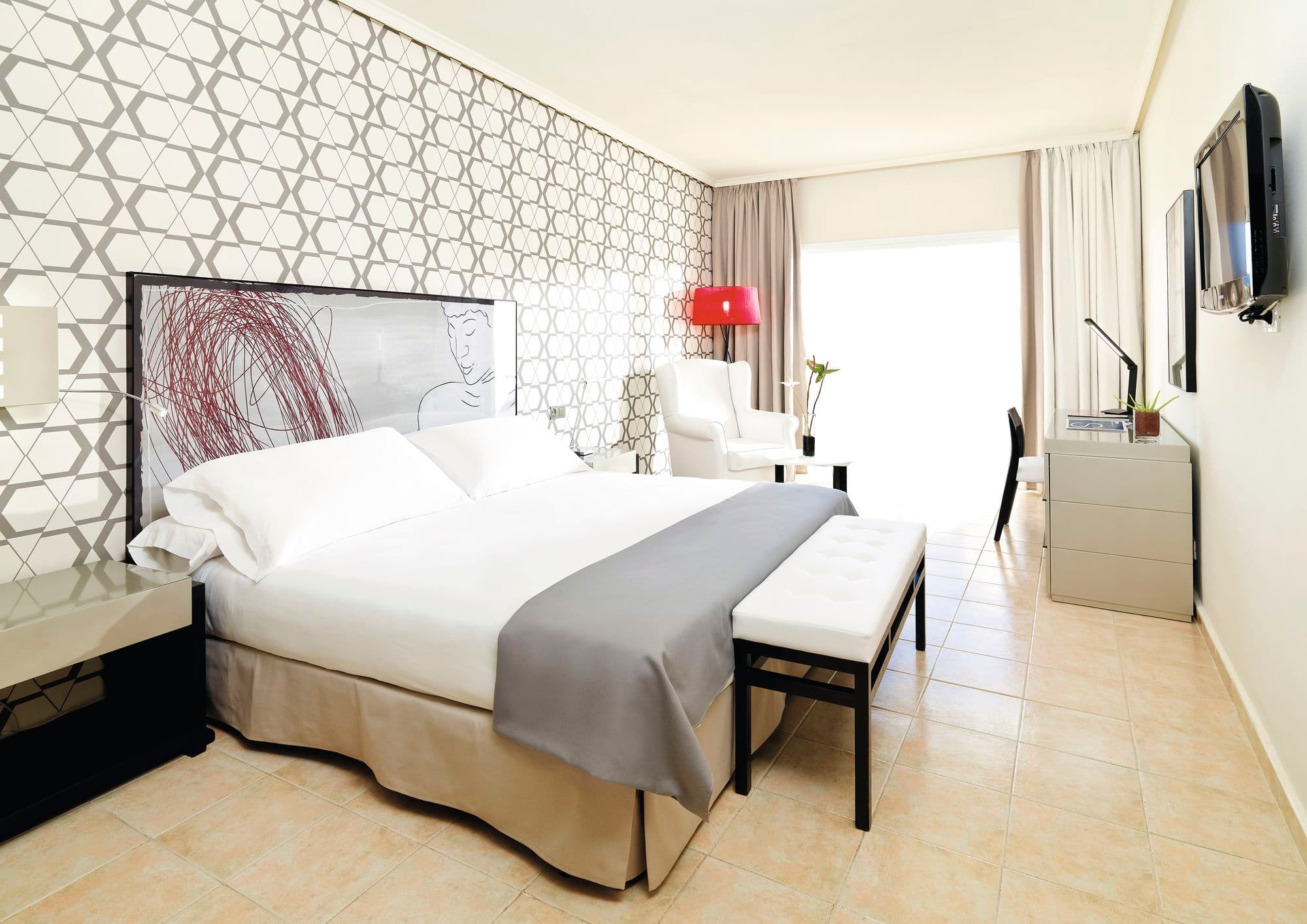 Hotel H10 Timanfaya Palace - photo 2