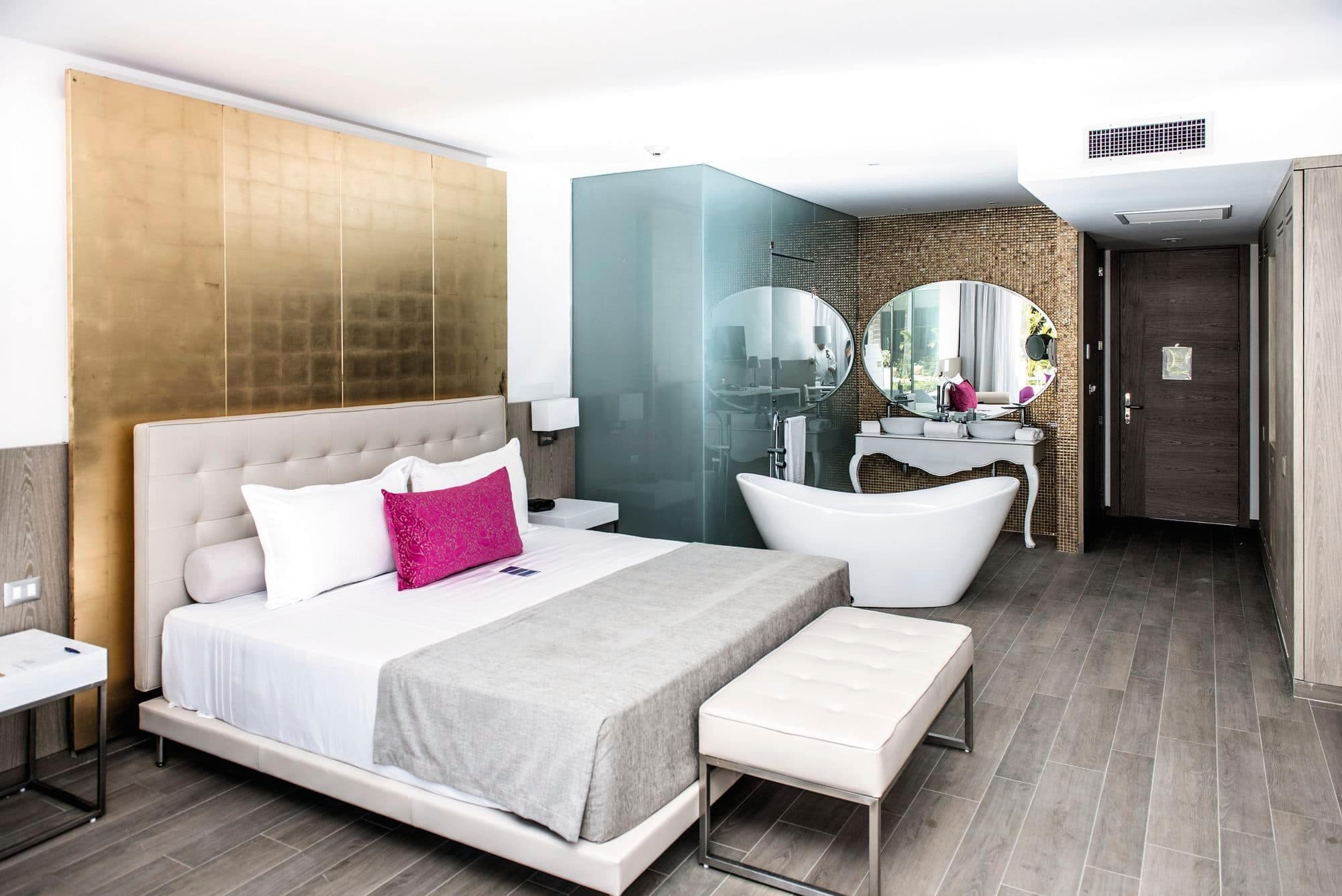 Luxury Stay in Mexico - photo 2