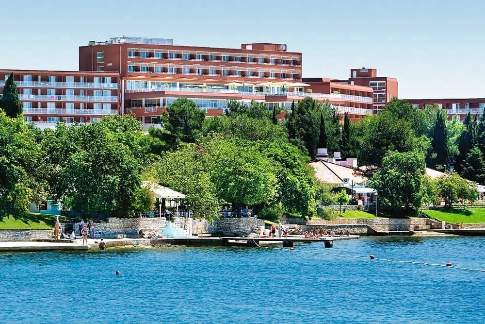 Hotel Albatros Plava Laguna - photo 2