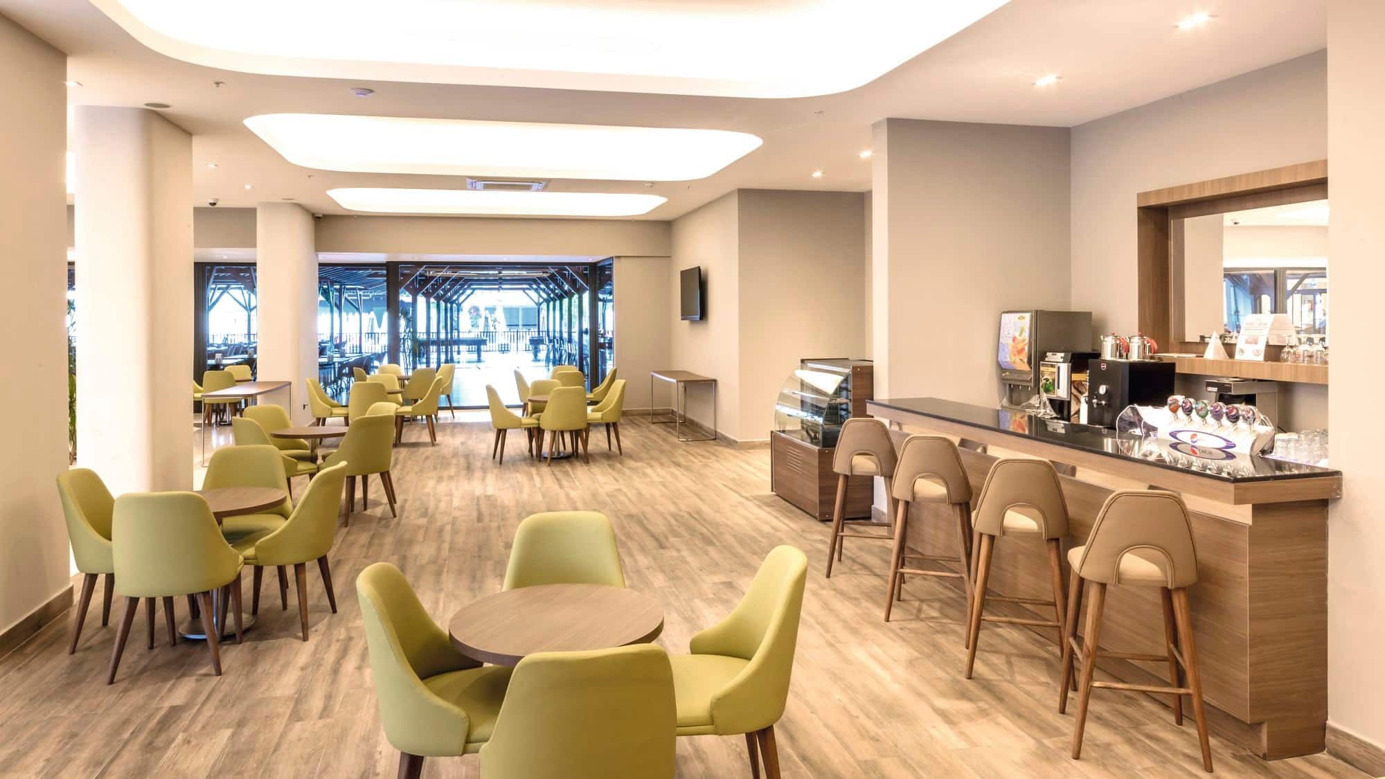 Julian Club Hotel - photo 3