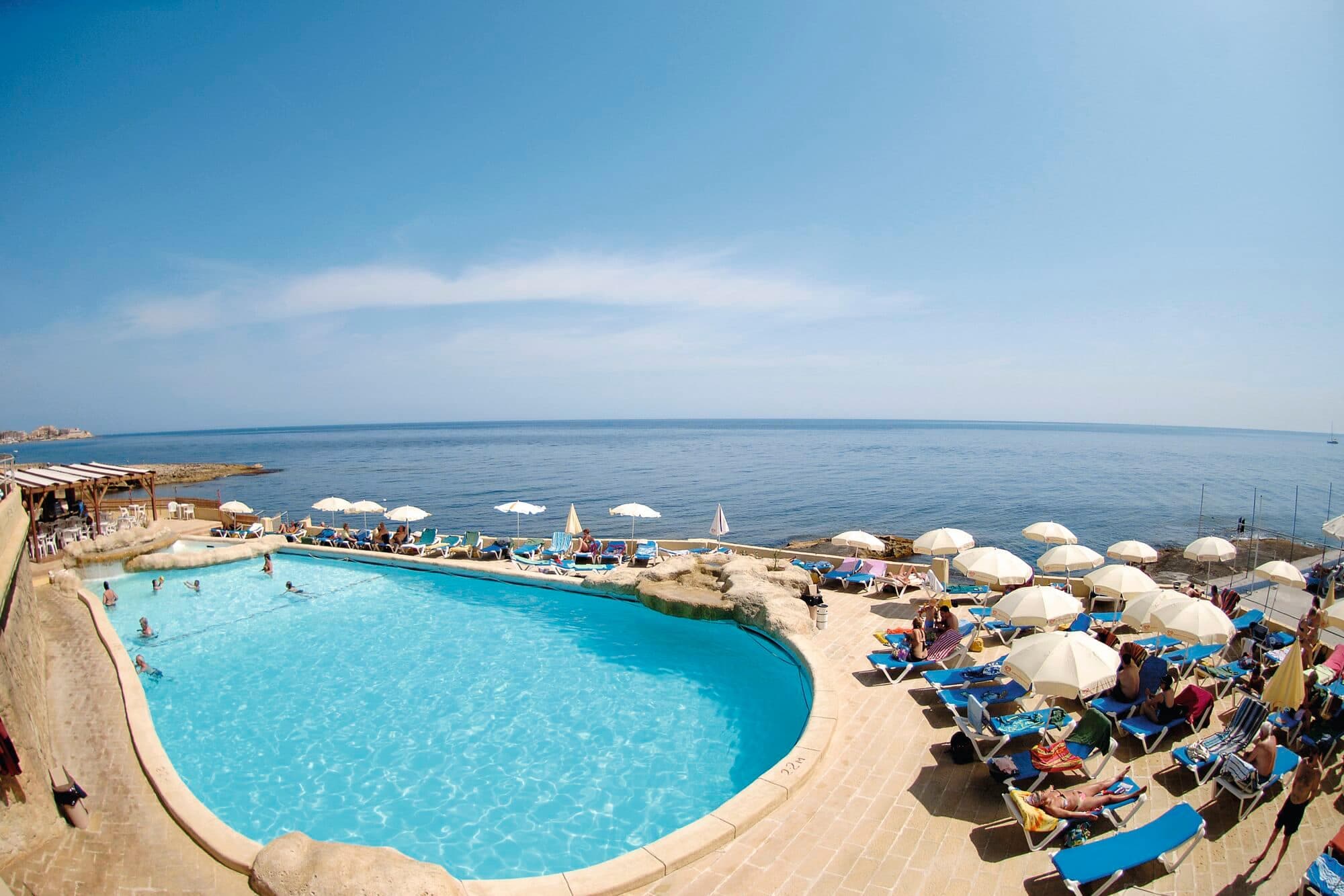 Sliema Luxury Getaway - photo 3