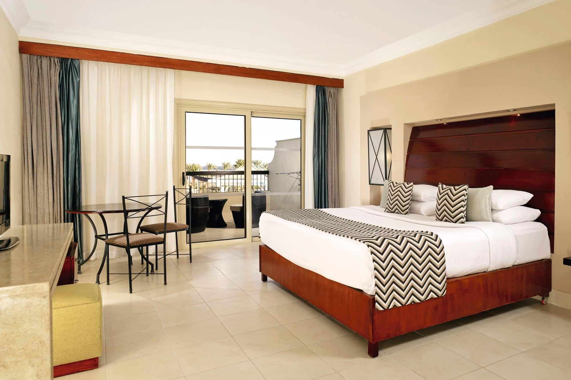 Coral Sea Resort Getaway - photo 2