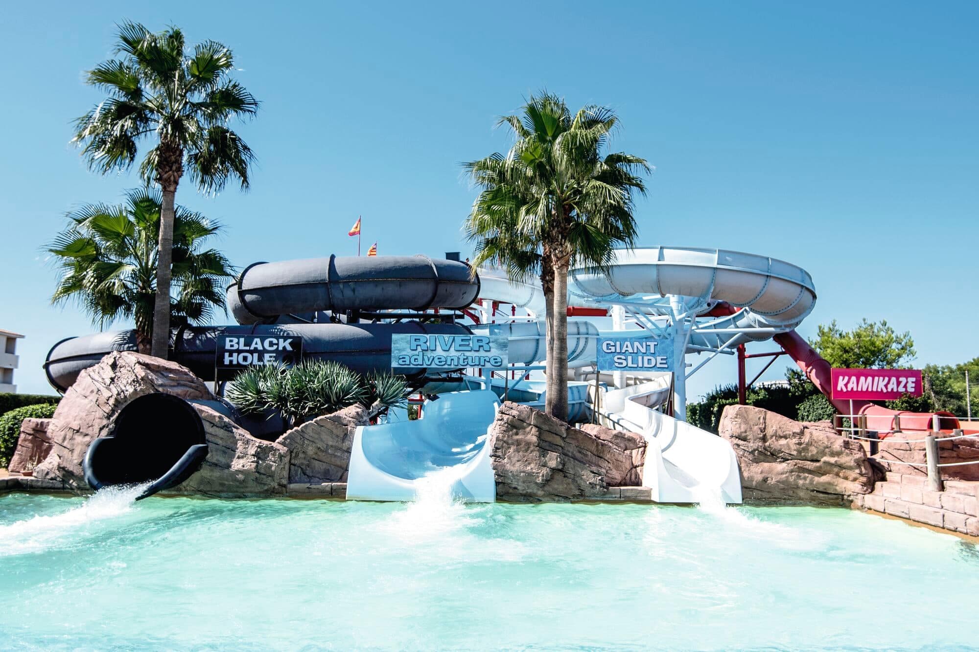 Los Delfines Stay