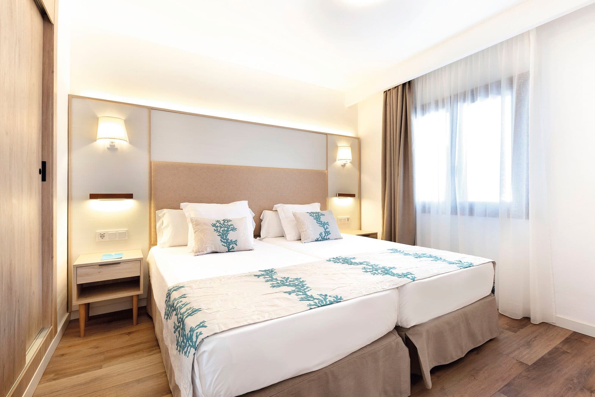 Alua Suite Las Rocas - photo 2
