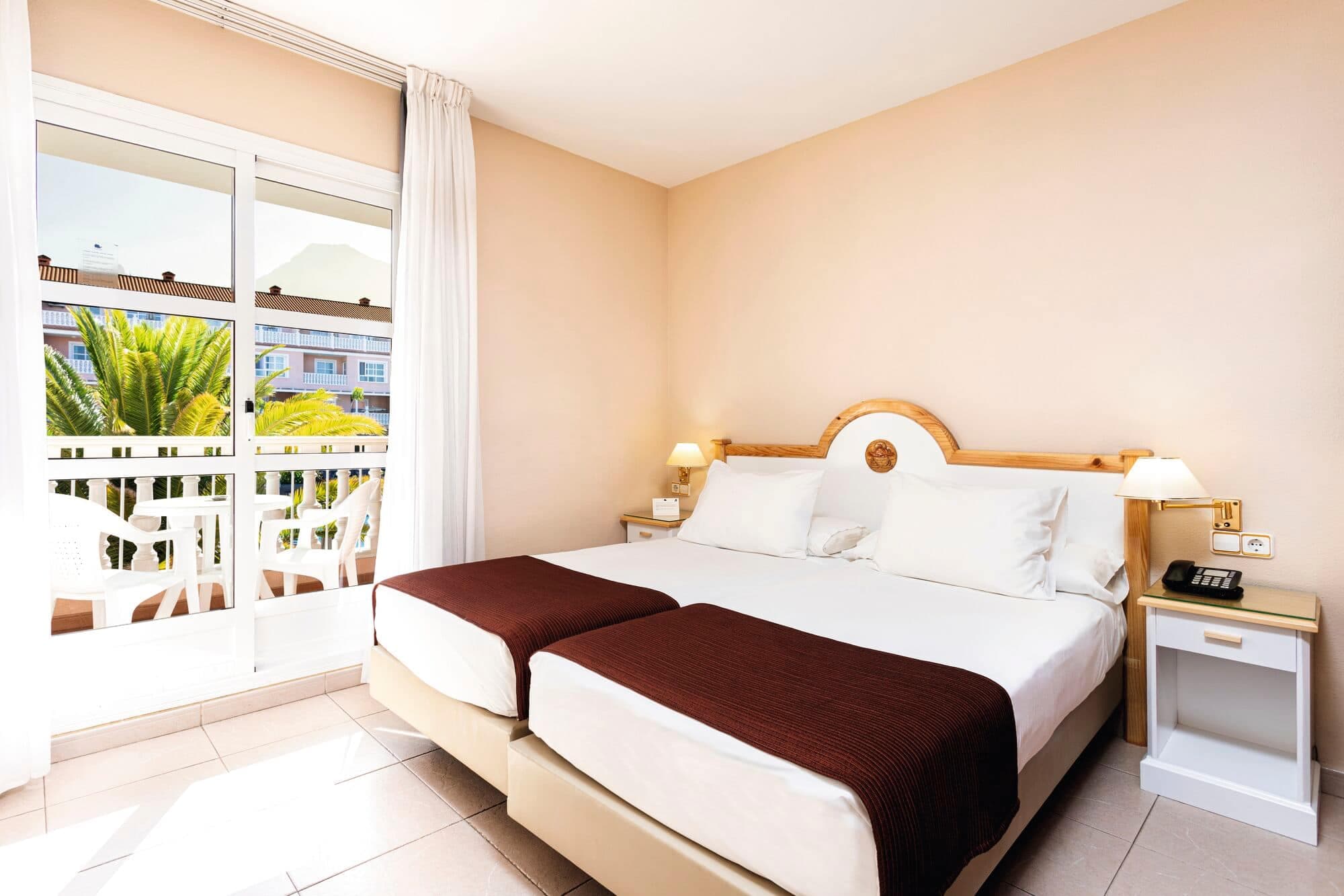 Luxury Family Stay - photo 2