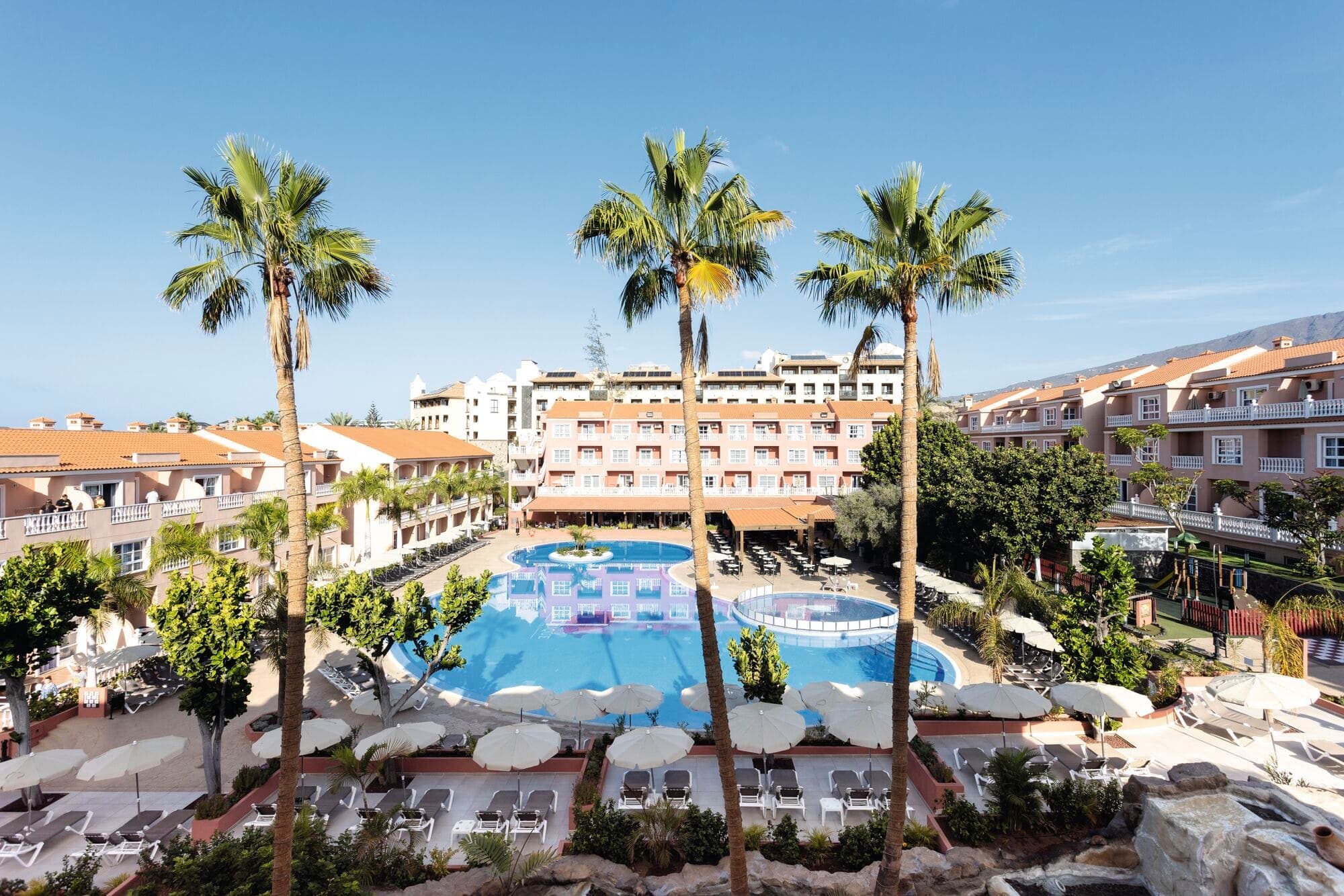 Luxury Family Stay - main photo