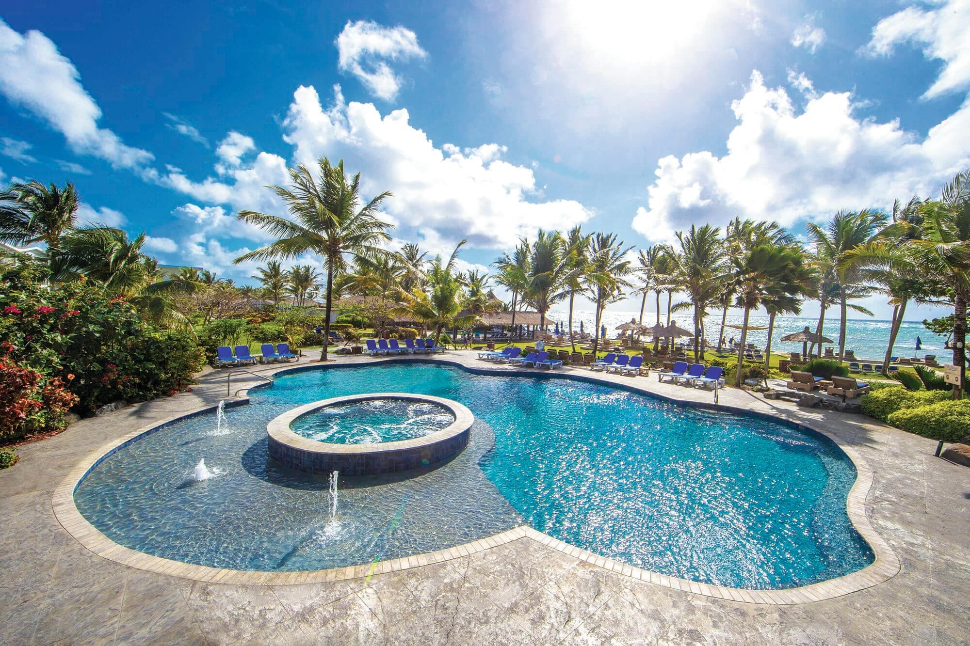 Coconut Bay Beach Resort & Spa - photo 3