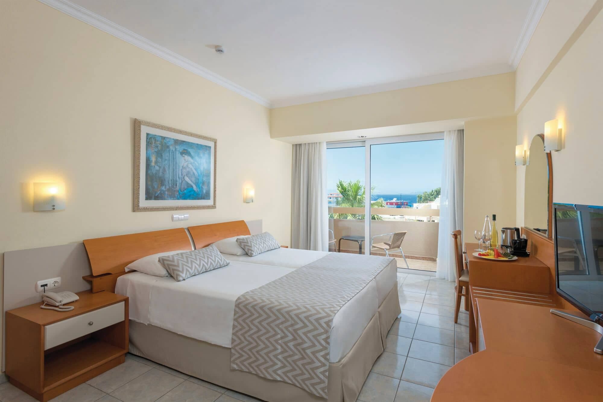 Sun Beach Resort - photo 2