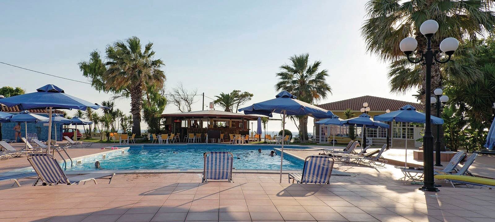 Ammes Hotel - photo 3