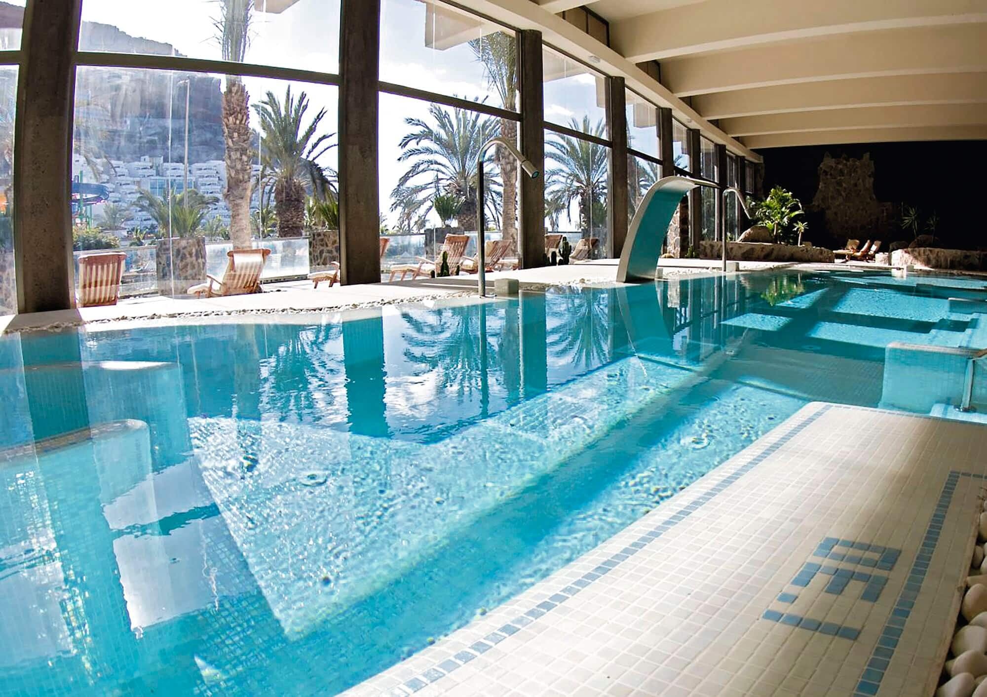 Hotel LIVVO Lago Taurito - photo 3