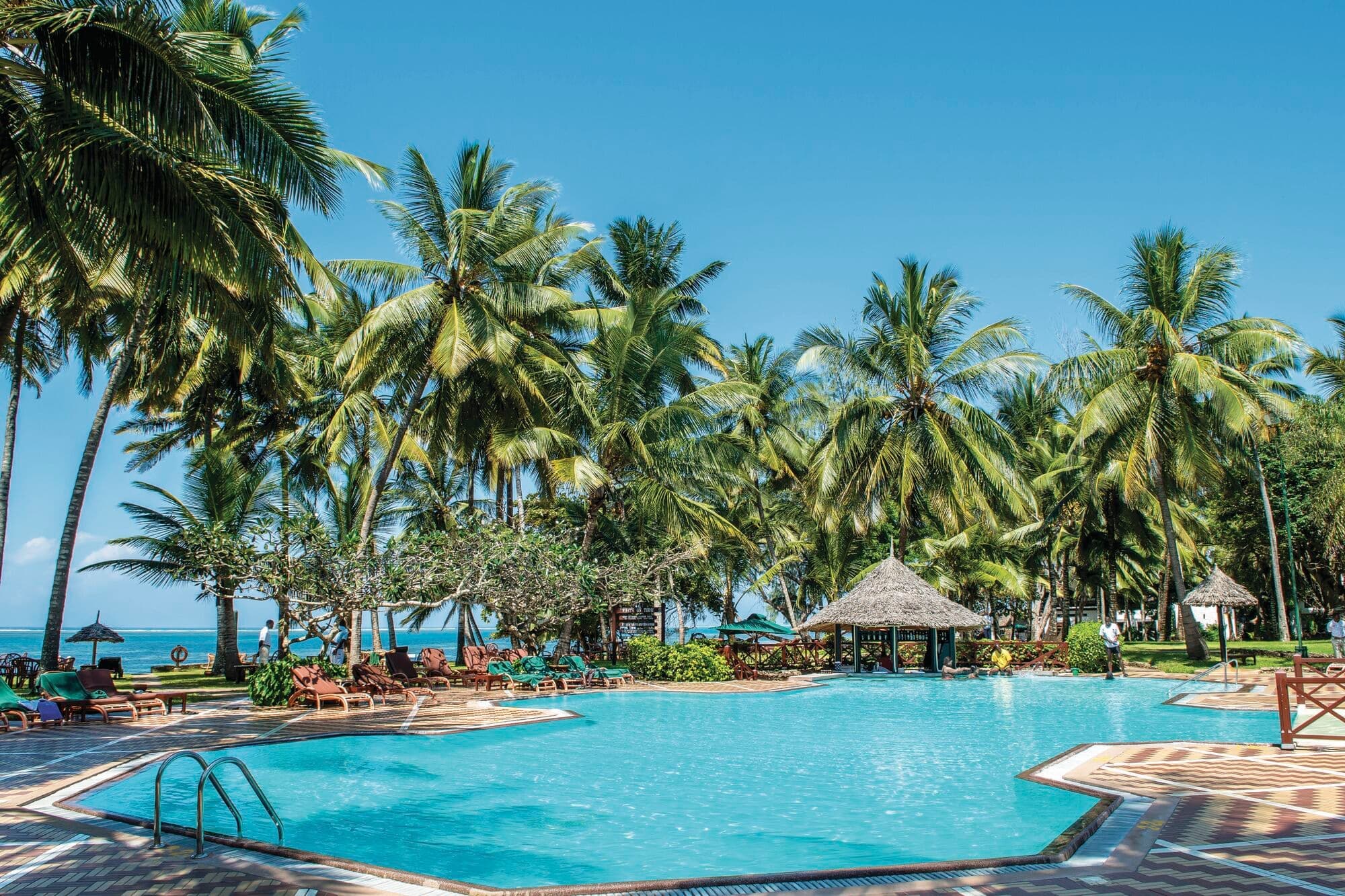 Serena Beach Resort - photo 3