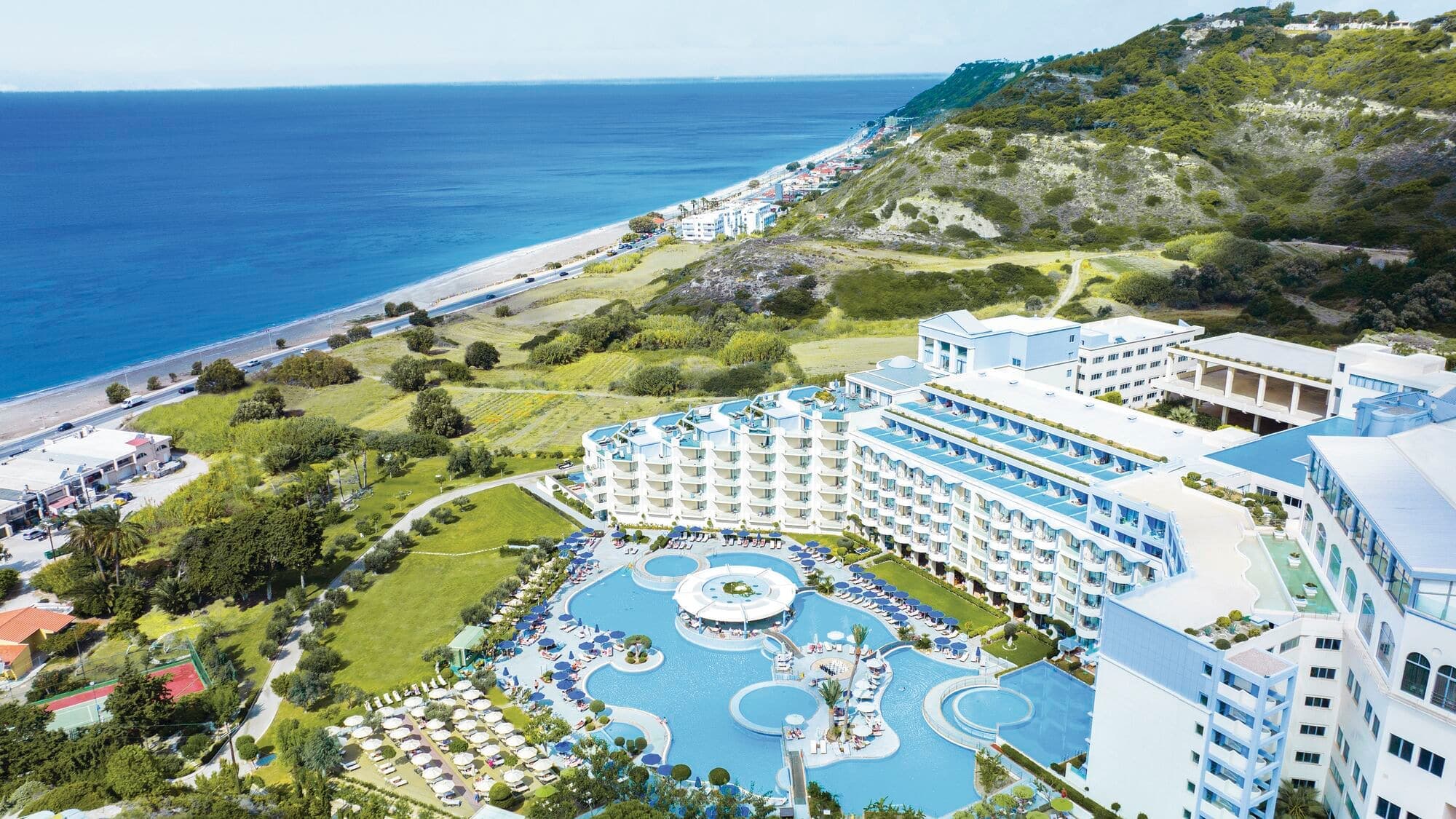 Atrium Platinum Resort - main photo
