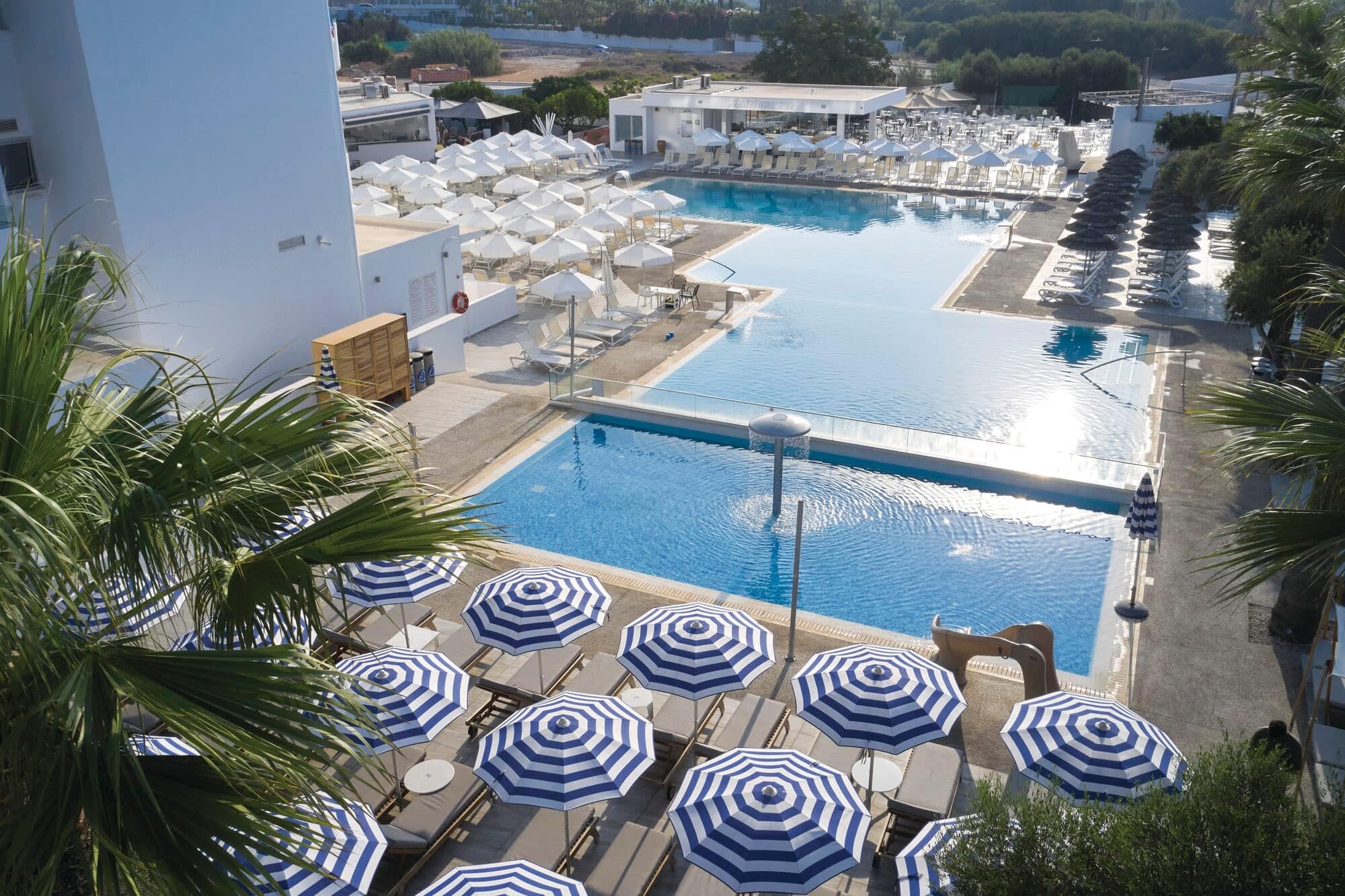 Cyprus Family Getaway - photo 3